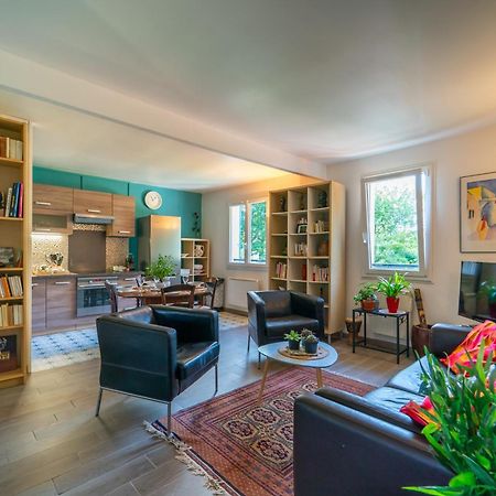 Ferienwohnung Les Volets Bleus Rungis Exterior foto