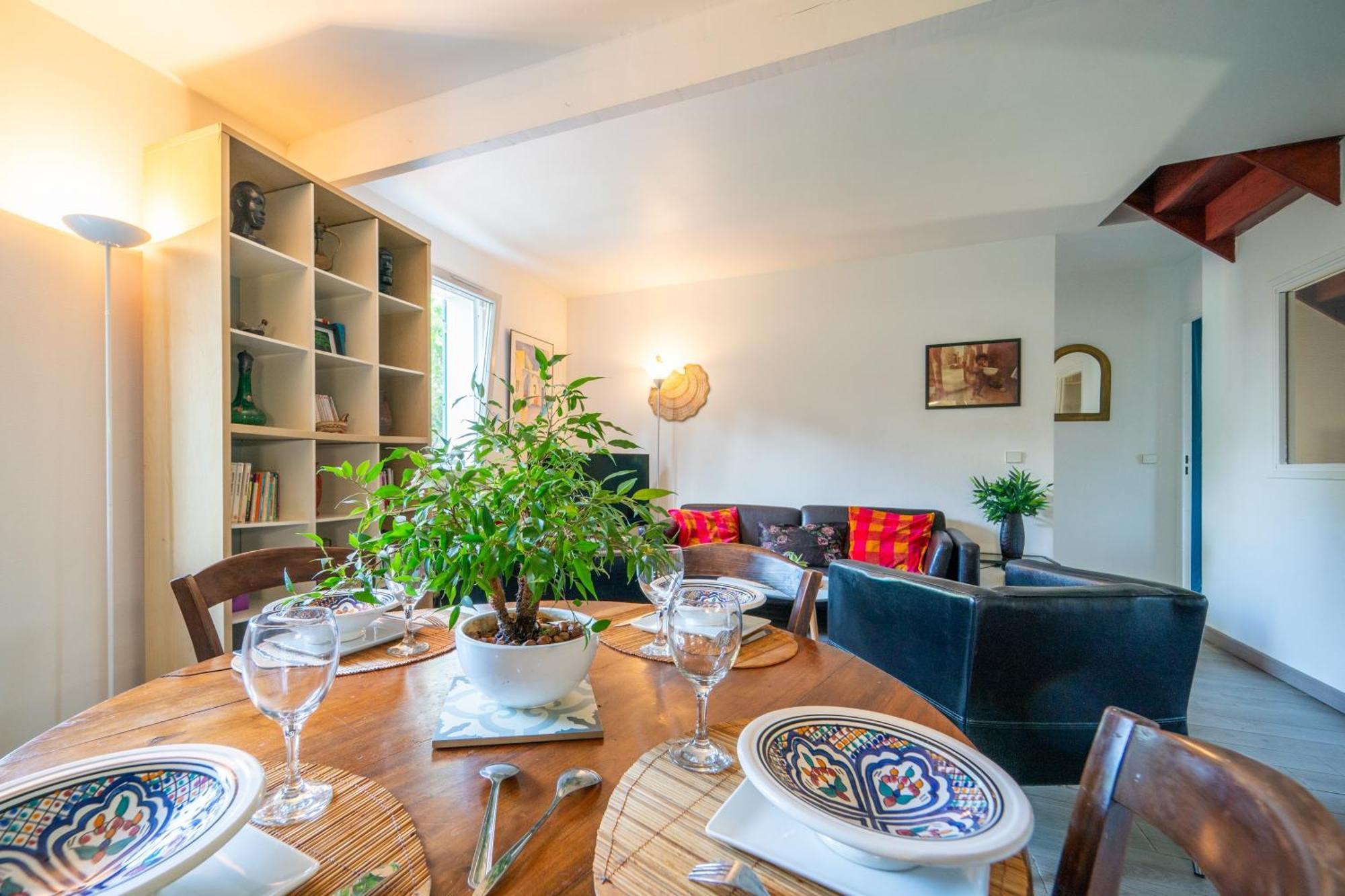 Ferienwohnung Les Volets Bleus Rungis Exterior foto